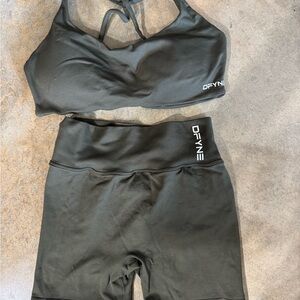 DFYNE Women's Dynamic Set - Olive